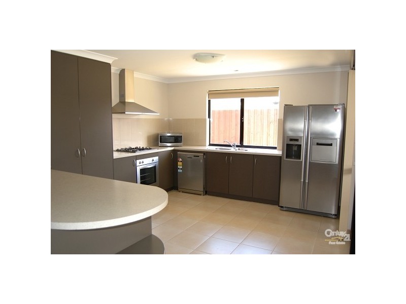 86 Glenfield Drive, Australind WA 6233