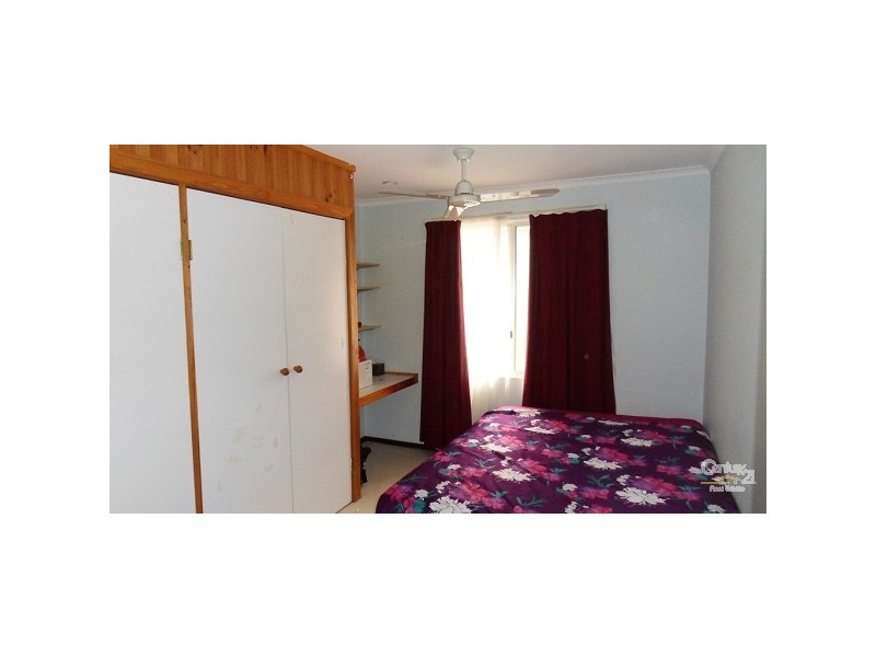 285 Ocean Drive, Withers WA 6230