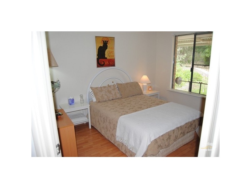 5 Grey Court, Leschenault WA 6233