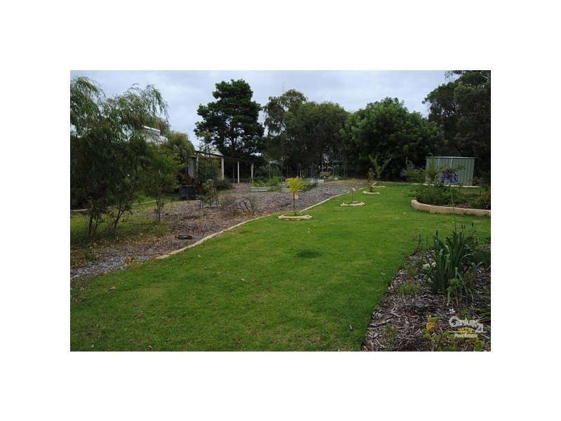 5 Grey Court, Leschenault WA 6233