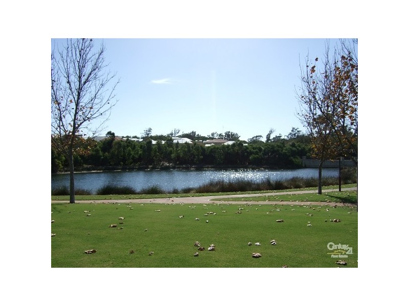 31 Wiroo Loop, Dalyellup WA 6230