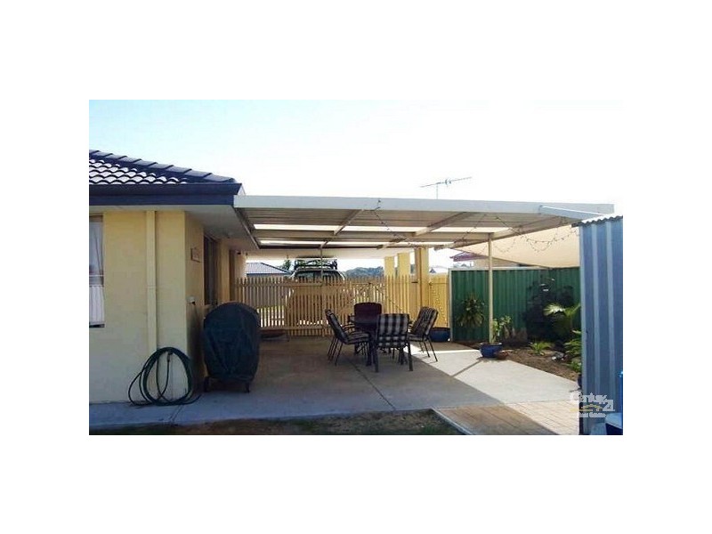 6 Curtin Mews, Eaton WA 6232