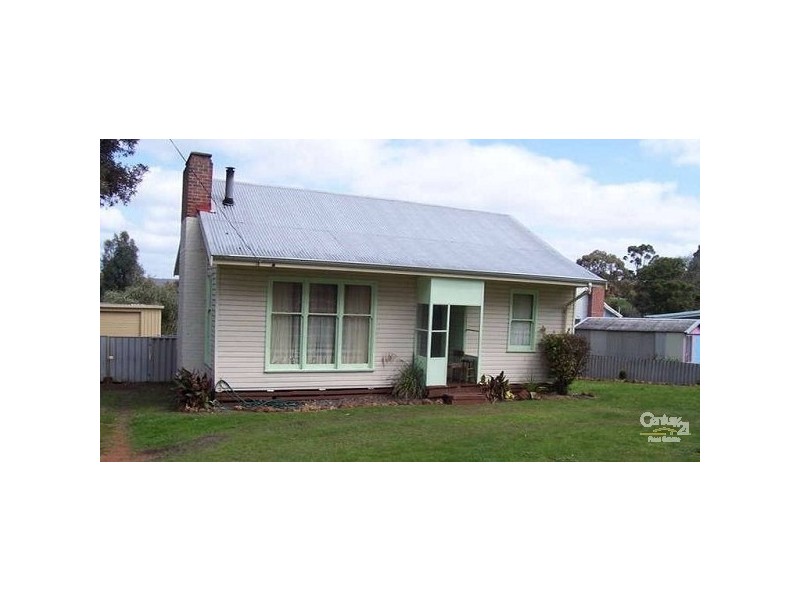 11 Cable Street, Collie WA 6225