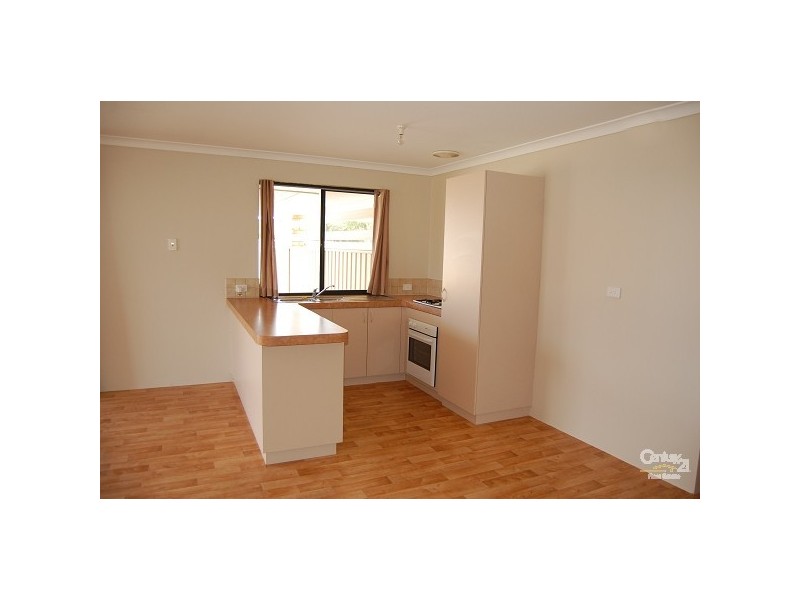 9 Deakin Elbow, Eaton WA 6232