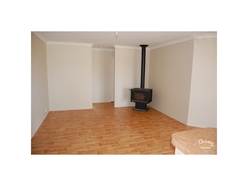 9 Deakin Elbow, Eaton WA 6232