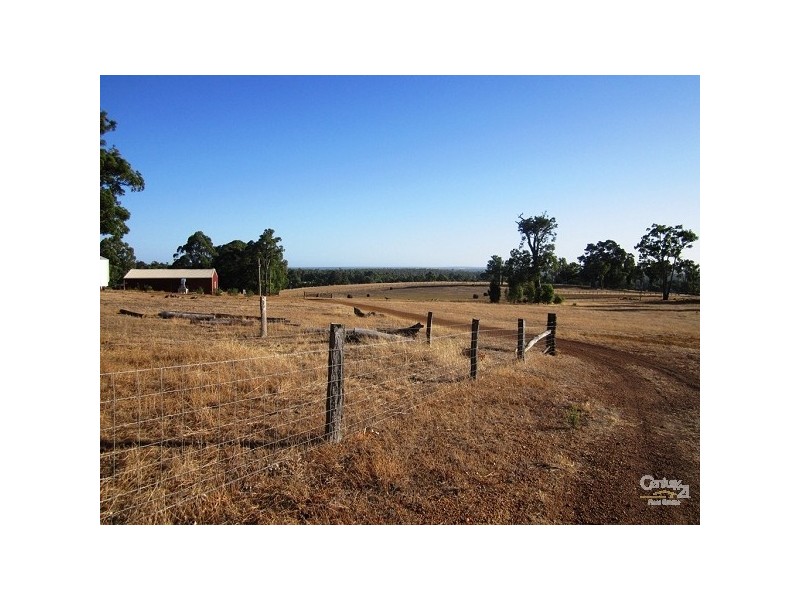 92 Johns Road, Collie WA 6225