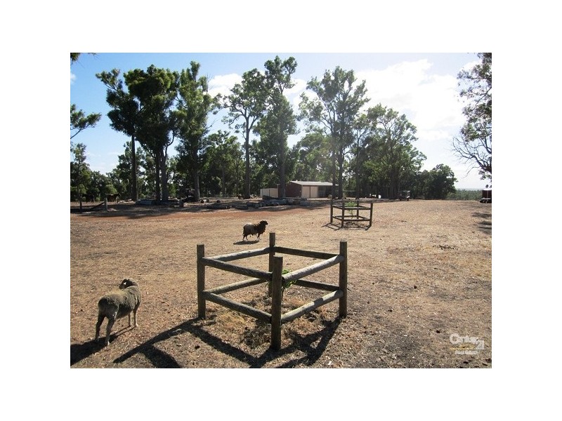 92 Johns Road, Collie WA 6225