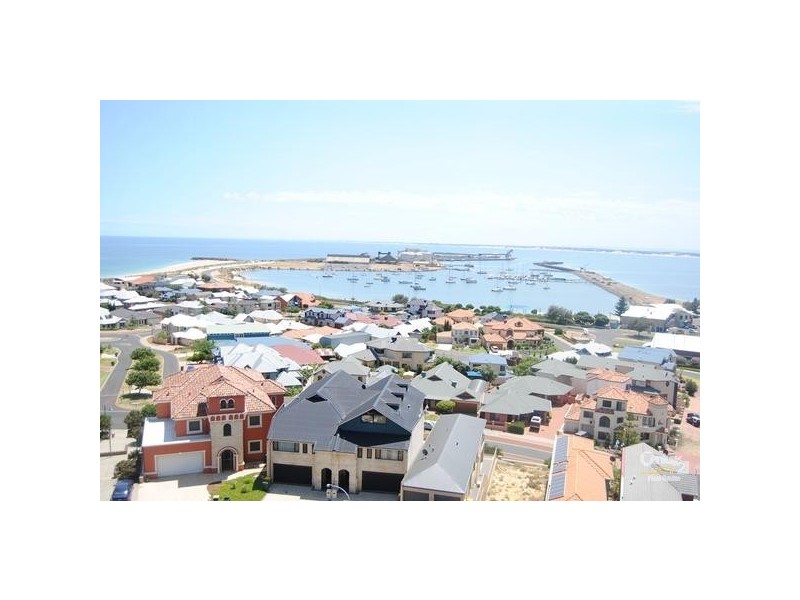 4/1 Baudin Terrace, Bunbury WA 6230