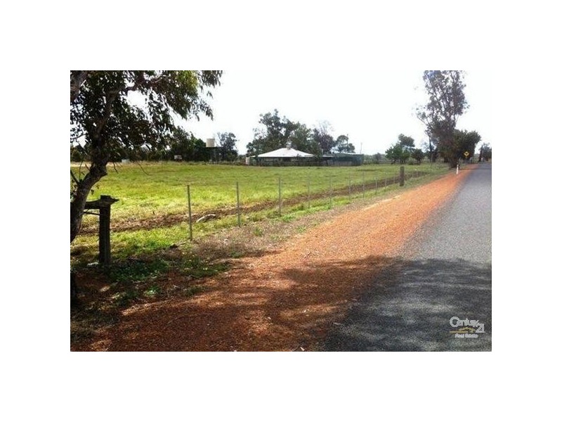 209 Clifton Road, Yarloop WA 6218