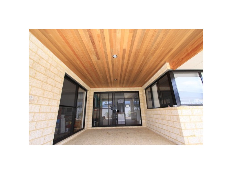 22 Diamond Street, Dalyellup WA 6230