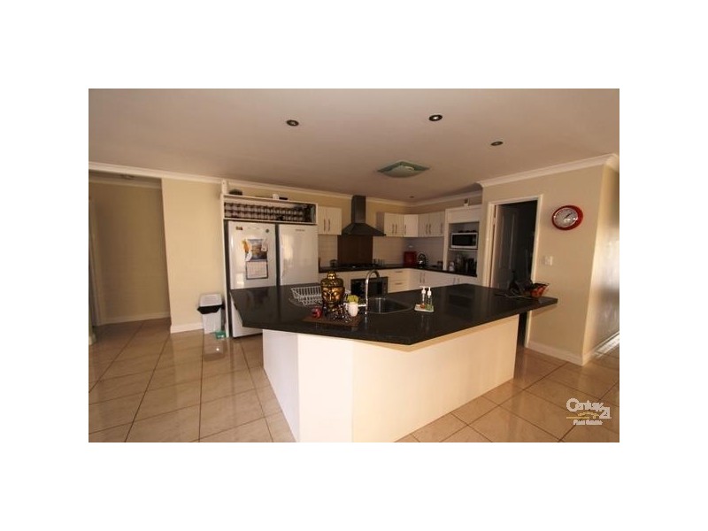 32 Nicolay Approach, Dalyellup WA 6230