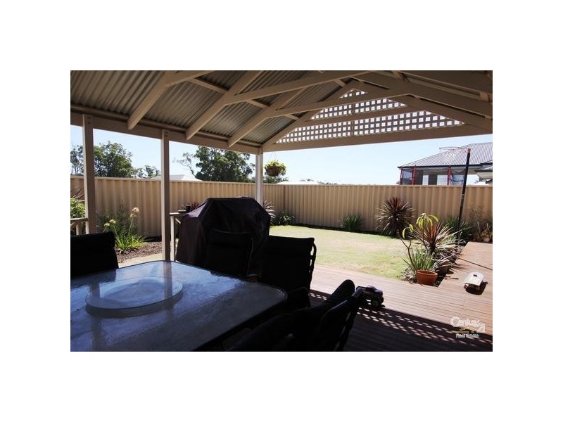 32 Nicolay Approach, Dalyellup WA 6230