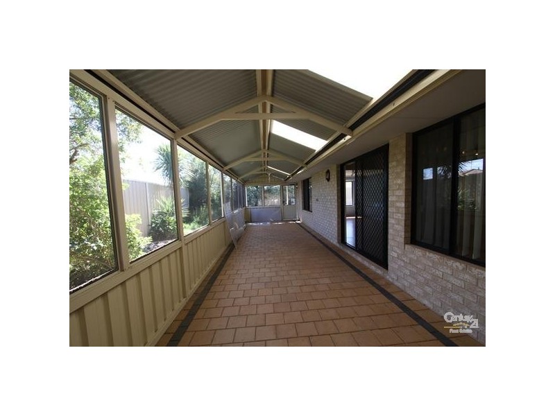 31 Falabella Crescent, Eaton WA 6232