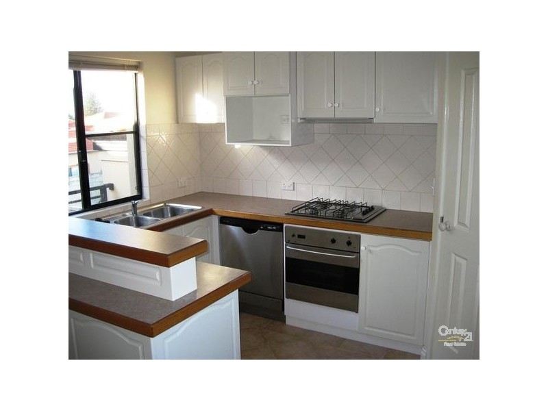 2/14 Sinclair Close, Bunbury WA 6230