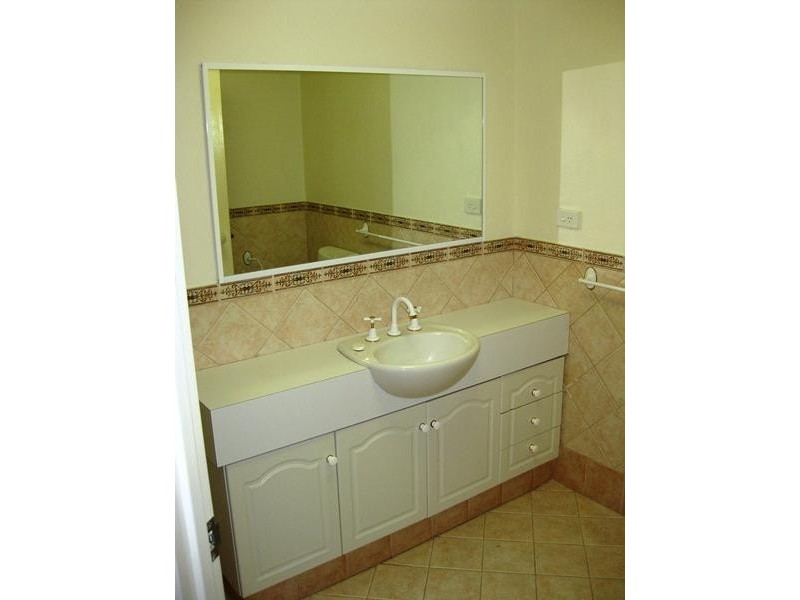 2/14 Sinclair Close, Bunbury WA 6230