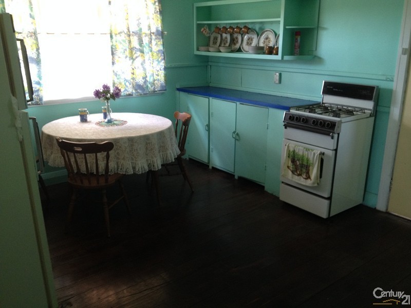 4 Paull Street, Collie WA 6225