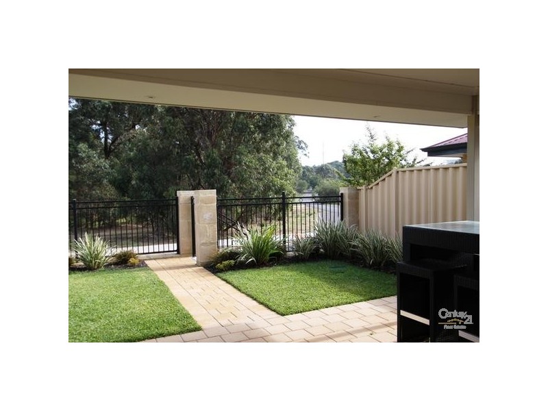 71 Maidment Parade, Dalyellup WA 6230