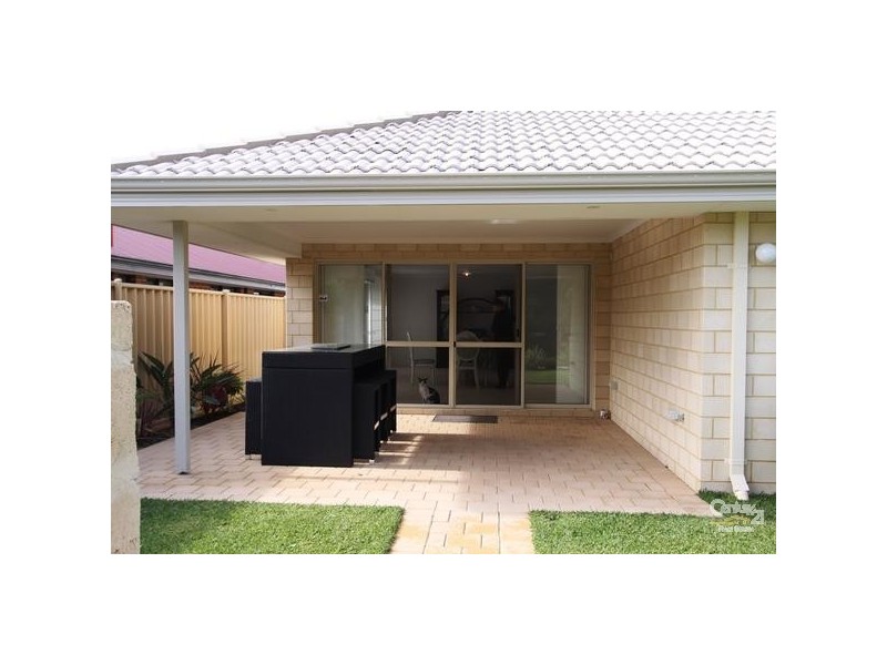 71 Maidment Parade, Dalyellup WA 6230