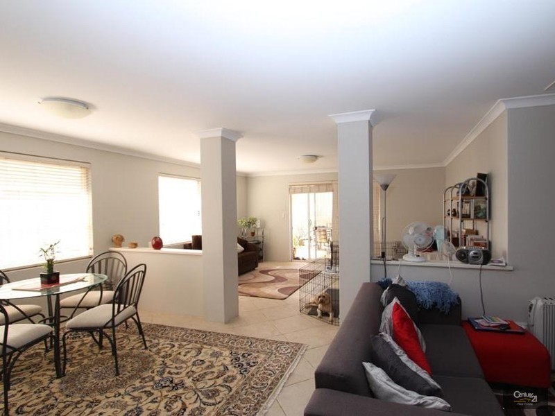 5 Garnett Way, Dalyellup WA 6230