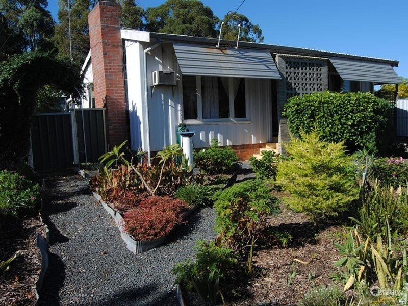 3 Railway Parade, Yarloop WA 6218