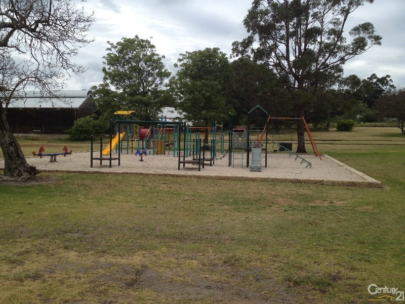 3 Railway Parade, Yarloop WA 6218