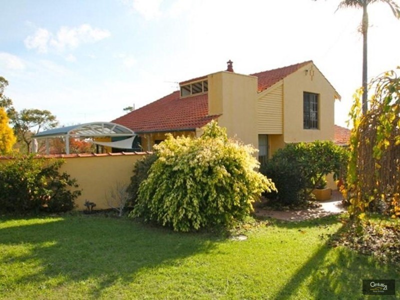 1 Hillside Road, Harvey WA 6220