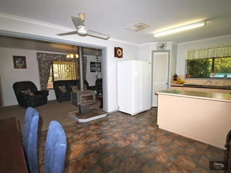 137 Hackett Street, Cookernup WA 6220
