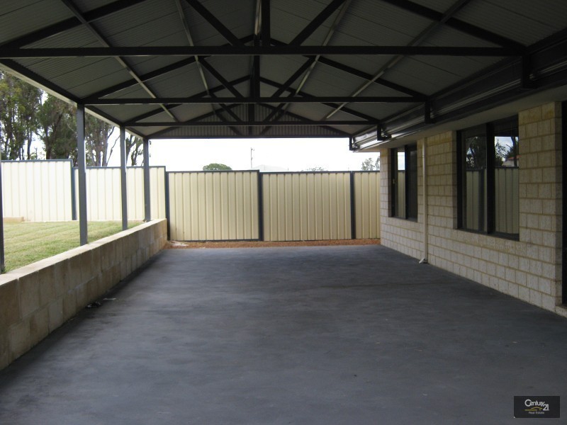 14 Irwin Street, Collie WA 6225