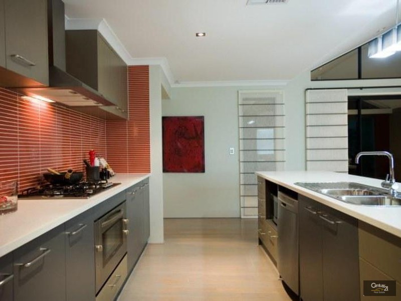 60 Millbridge Boulevard, Millbridge WA 6232