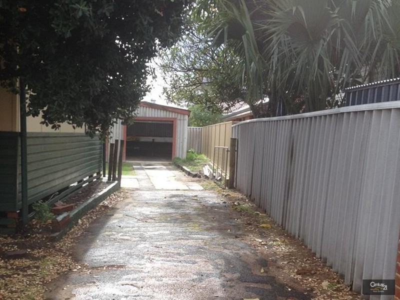 18 Boyalla Street, Carey Park WA 6230