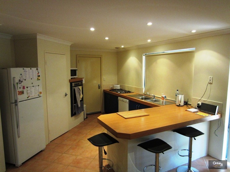 1 Modong Street, Dalyellup WA 6230