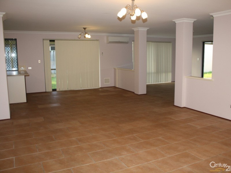 10 Sherwood Road, Australind WA 6233