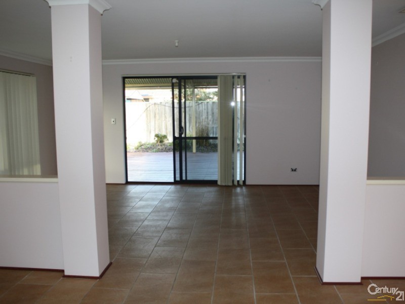 10 Sherwood Road, Australind WA 6233