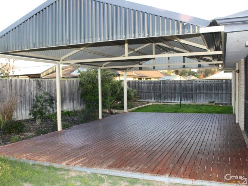 10 Sherwood Road, Australind WA 6233