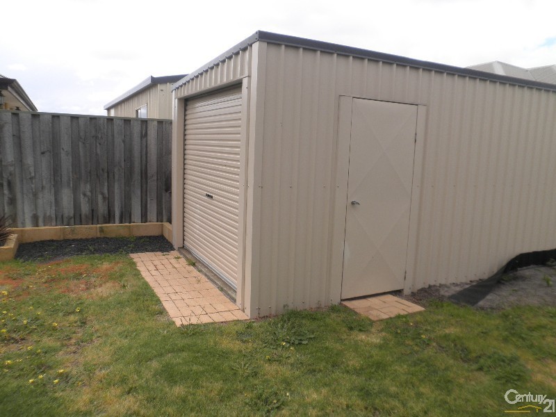 10 Sherwood Road, Australind WA 6233