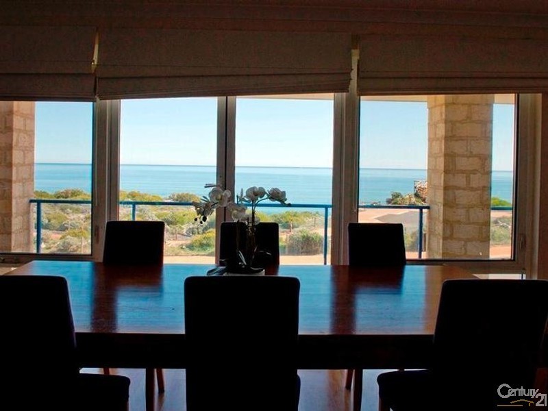 319 Norton Promenade, Dalyellup WA 6230