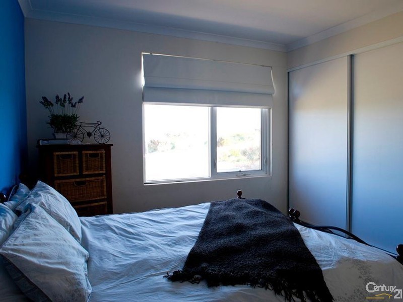 319 Norton Promenade, Dalyellup WA 6230