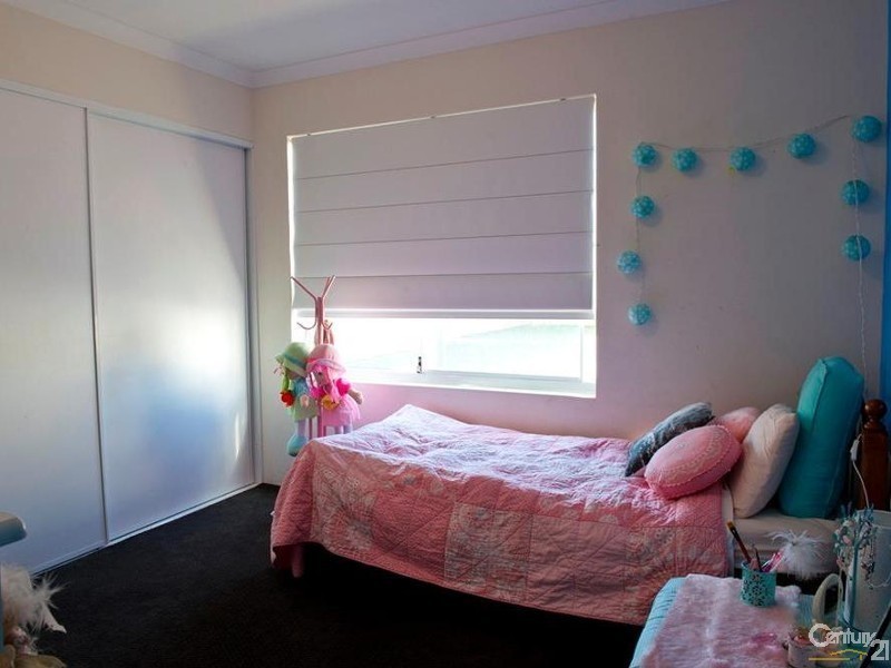 319 Norton Promenade, Dalyellup WA 6230