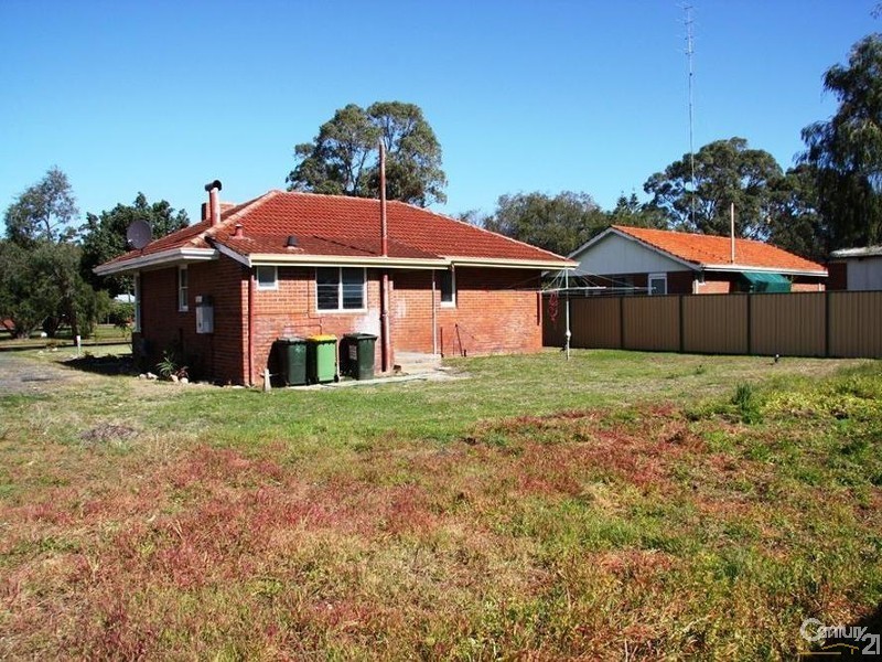 40 Hudson Road, Withers WA 6230