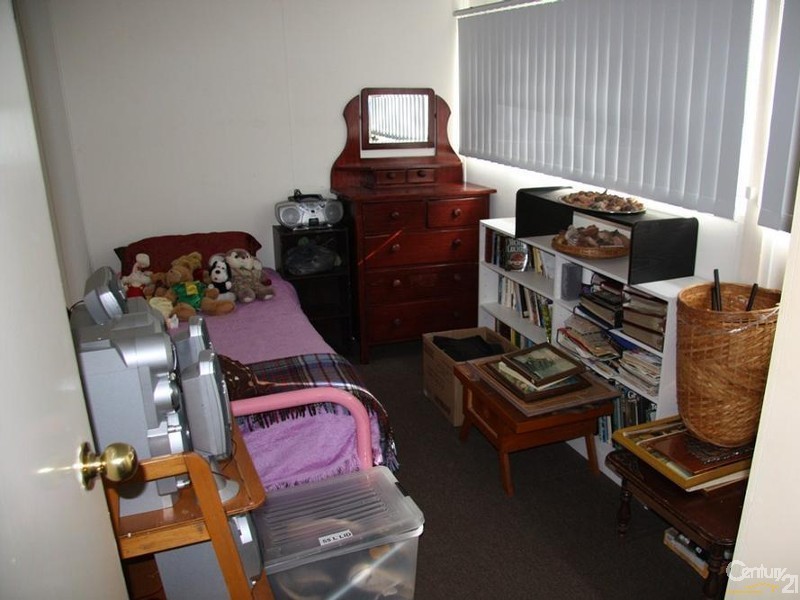 28 Nuytsia Avenue, Carey Park WA 6230