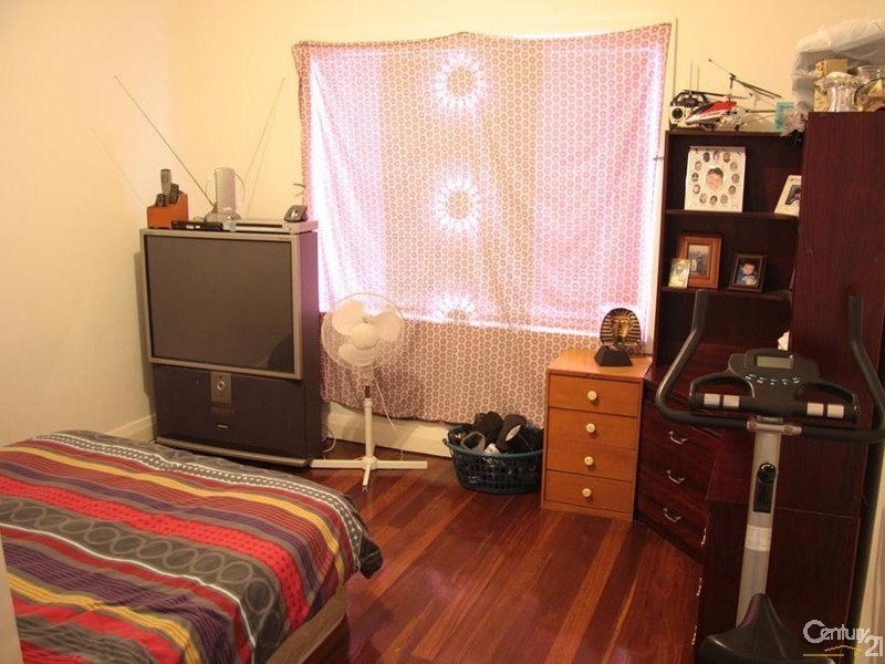 28A Lowe Street, Carey Park WA 6230