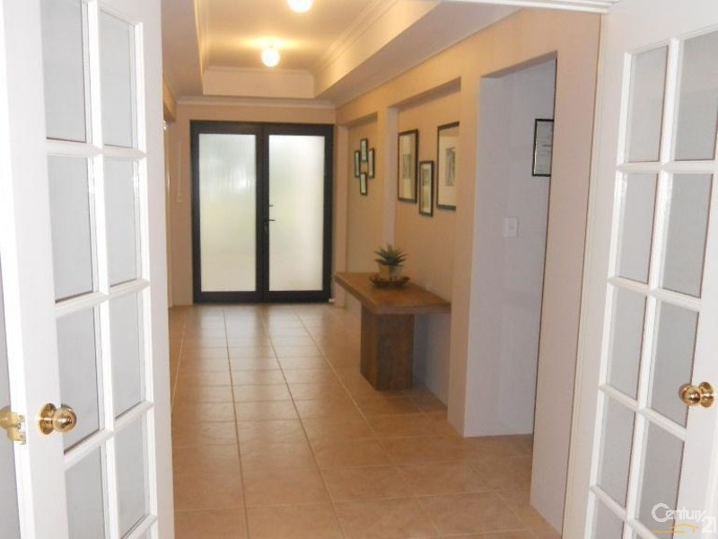 24 Mayne Way, Australind WA 6233