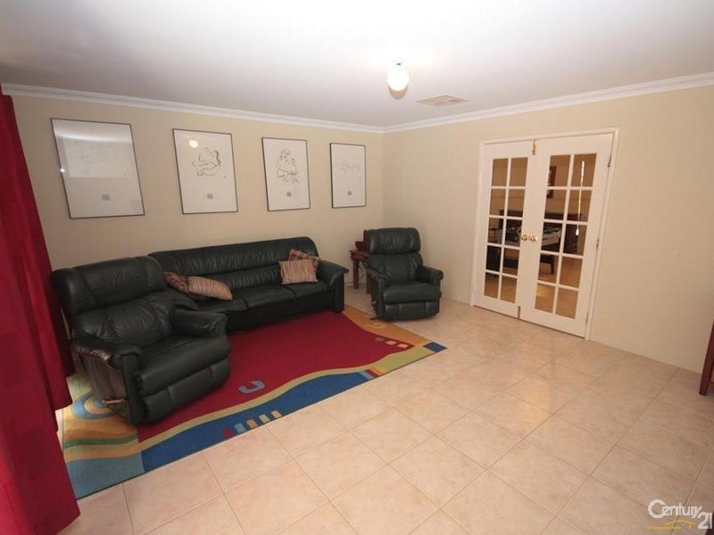 24 Mayne Way, Australind WA 6233