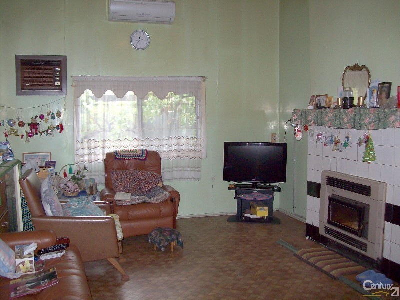 50 Raymond Street, Collie WA 6225