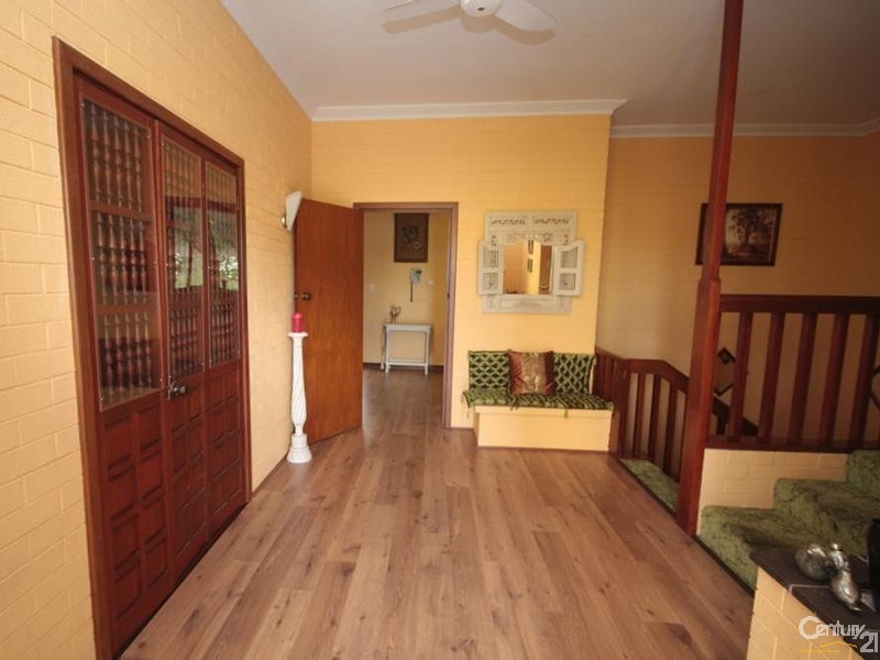 9 Waratah Crescent, South Bunbury WA 6230