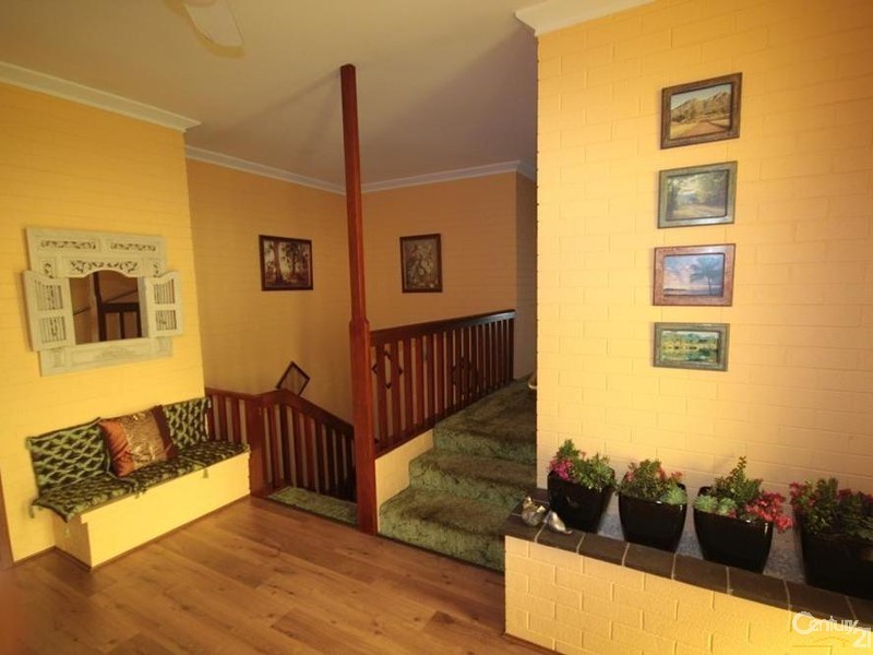 9 Waratah Crescent, South Bunbury WA 6230