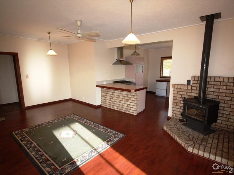 4 Traquair Place, Australind WA 6233