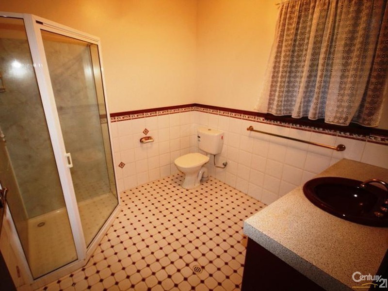 4 Traquair Place, Australind WA 6233