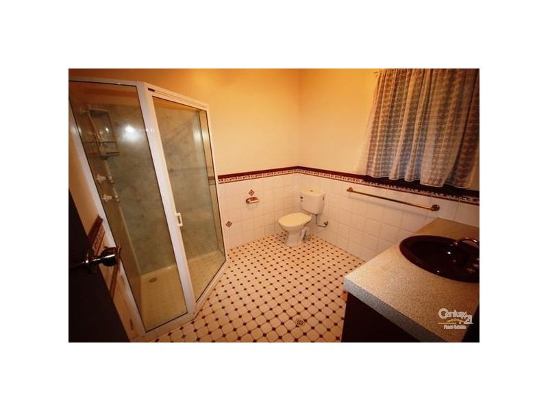 4 Traquair Place, Australind WA 6233