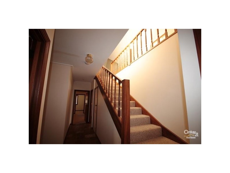 4 Traquair Place, Australind WA 6233